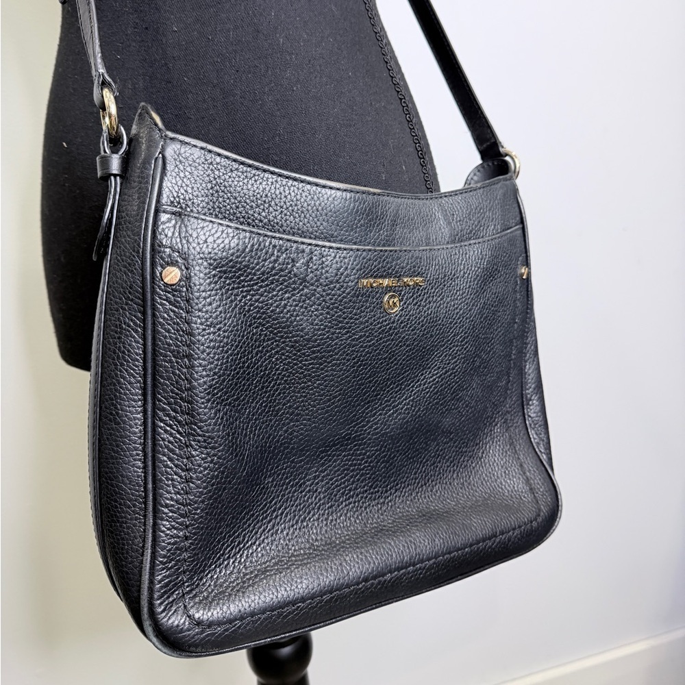 Michael Kors Jet Set Charm North South Zip Black Crossbody - Picture 3 of 11